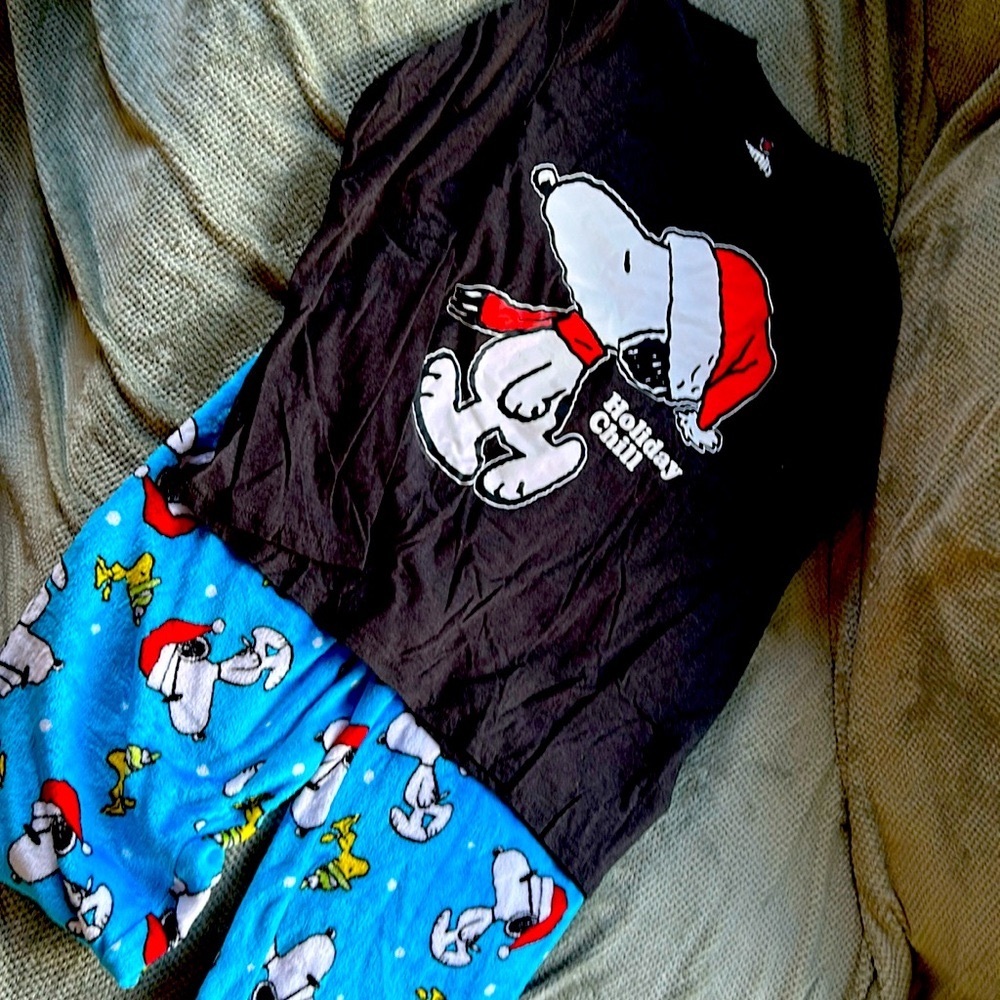 Peanuts holiday sleep set, size L